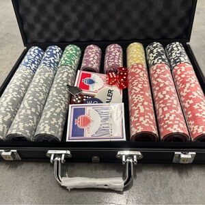 Poker Chip Set with Case
